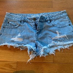 Bdg cutoff shorts